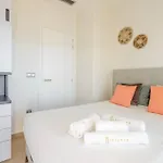 Intempo Sky Apartments 302